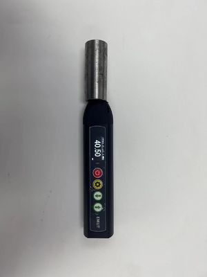 Une échographie EMAT Air Coupling Ultrasonic Thickness Gauge avec une surface à haute température