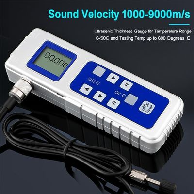 Jauge d'épaisseur ultrasonique avec plage de température 0-50°C, plage de mesure 0,75 mm à 300 mm et profondeur de test 120 mm